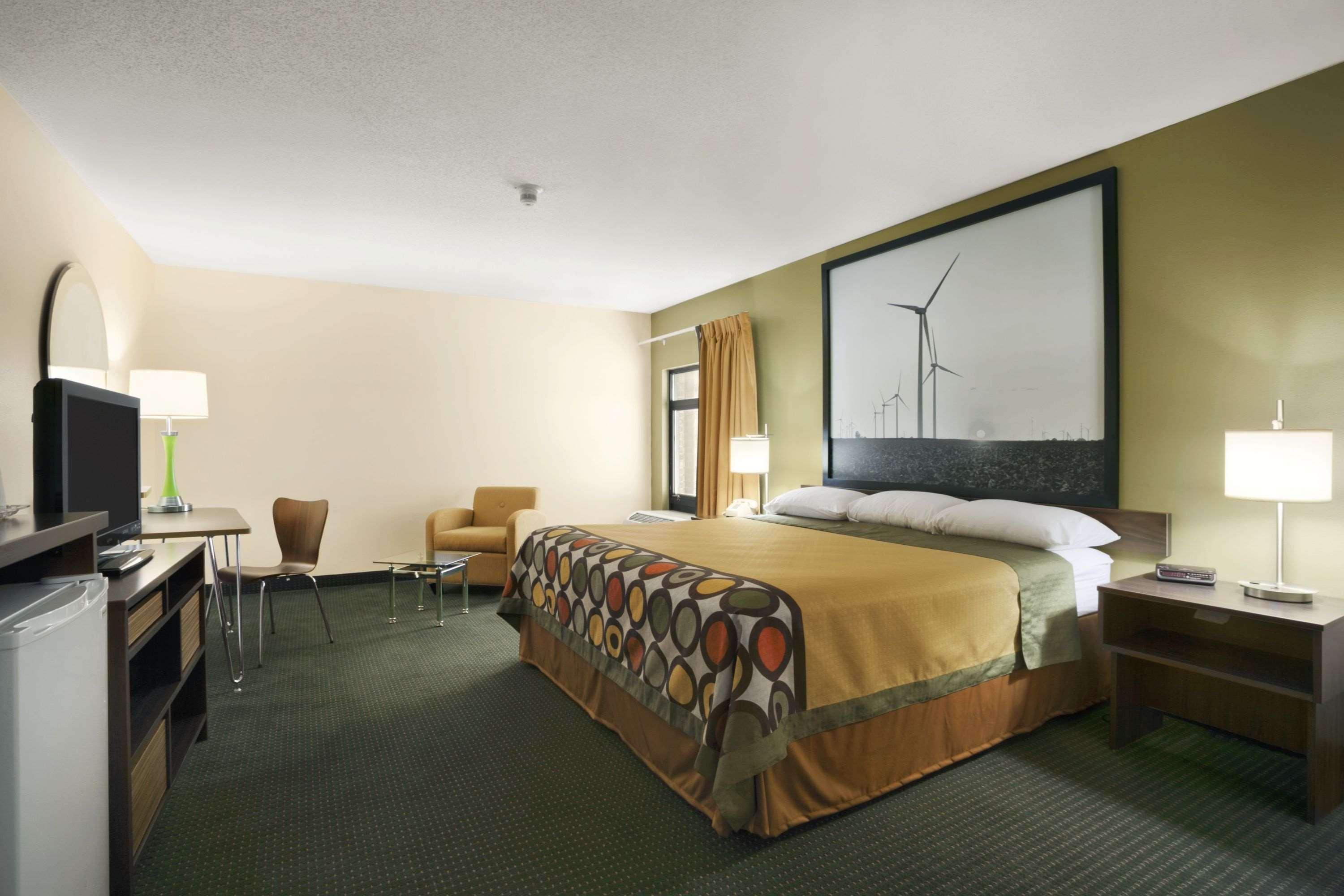 Super 8 By Wyndham Columbia City Eksteriør billede
