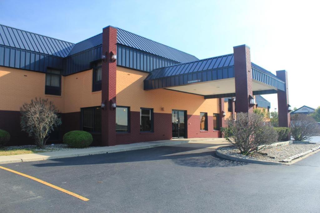 Super 8 By Wyndham Columbia City Eksteriør billede